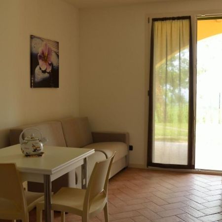 Residence Karina Moniga del Garda Luaran gambar